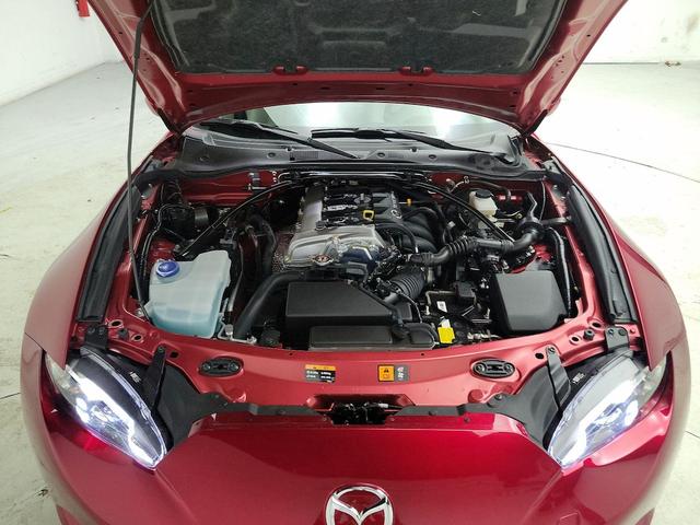 Photo of 2021 Red Mazda MX-5 Miata