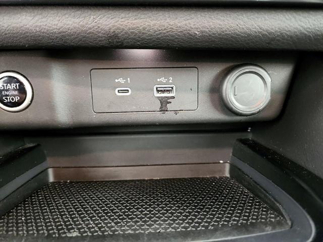 Photo of 2022 Blue Nissan Rogue
