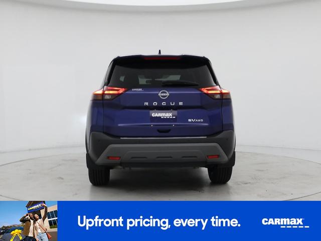Photo of 2022 Blue Nissan Rogue