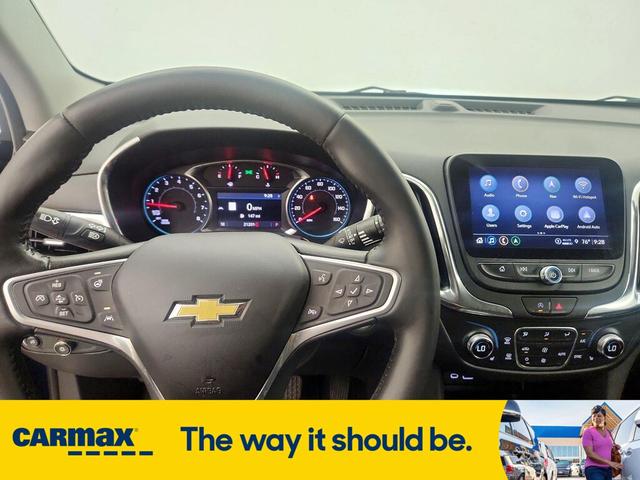 Photo of 2022 Blue Chevrolet Equinox