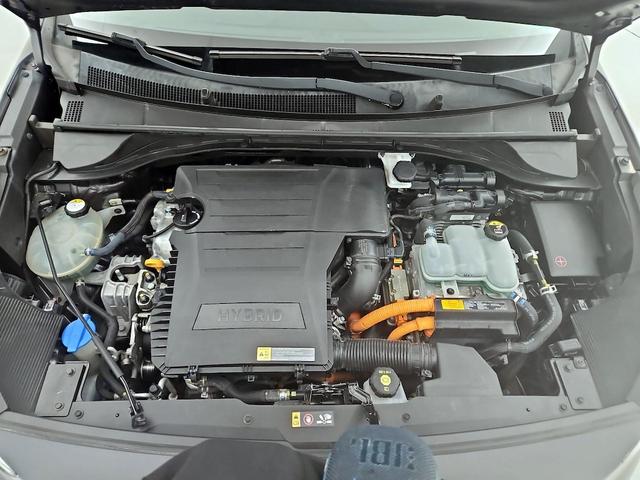Photo of 2018 Gray Kia Niro