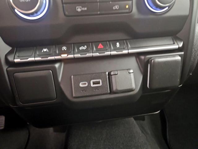 Photo of 2022 Blue Chevrolet Silverado 1500
