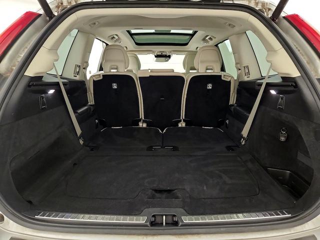 Photo of 2018 Silver Volvo XC90