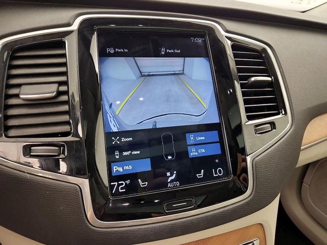 Photo of 2018 Silver Volvo XC90