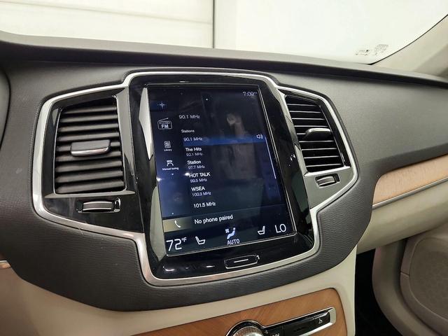 Photo of 2018 Silver Volvo XC90