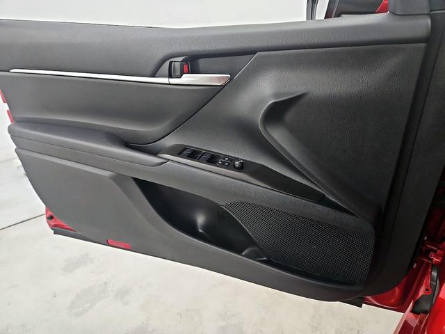 Photo of 2022 Red Toyota Camry