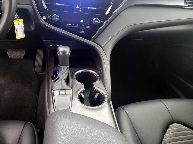 Photo of 2023 Silver Toyota Camry