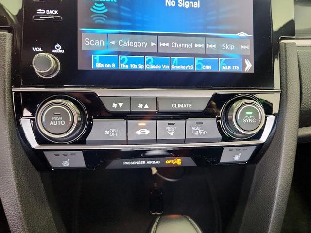 Photo of 2020 Gray Honda Civic