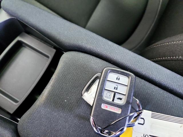 Photo of 2020 Gray Honda Civic