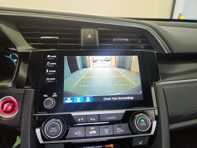 Photo of 2020 Gray Honda Civic