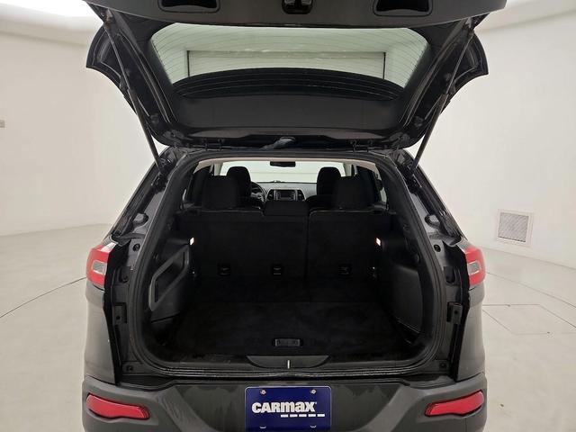 Photo of 2015 Black Jeep Cherokee