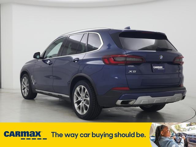 Photo of 2022 Blue BMW X5