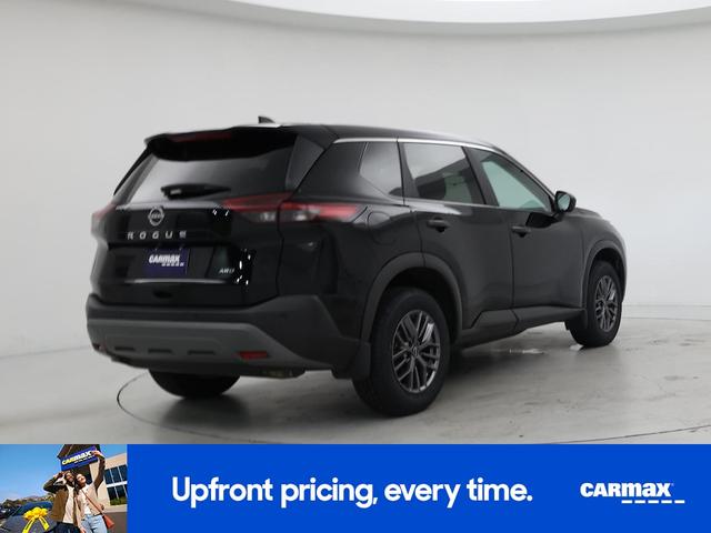Photo of 2023 Black Nissan Rogue