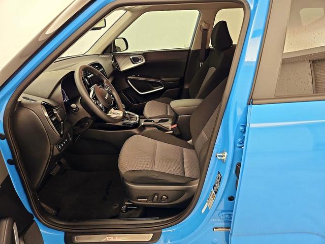 Photo of 2025 Blue Kia Soul