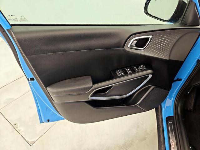 Photo of 2025 Blue Kia Soul