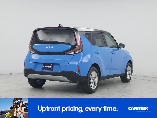 Photo of 2025 Blue Kia Soul