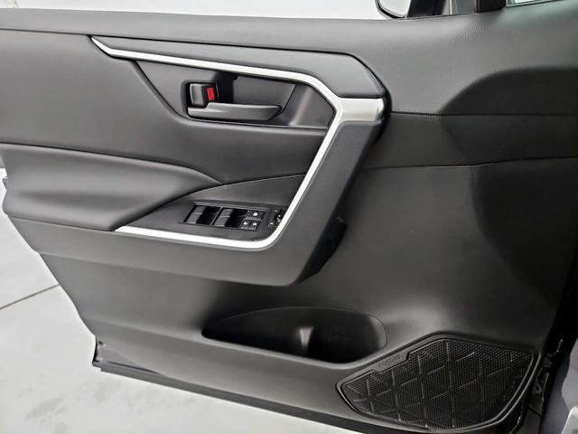 Photo of 2025 Gray Toyota RAV4