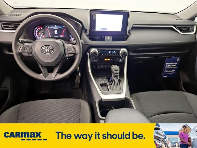 Photo of 2025 Gray Toyota RAV4