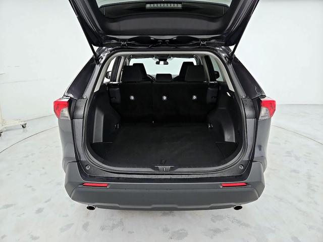 Photo of 2025 Gray Toyota RAV4