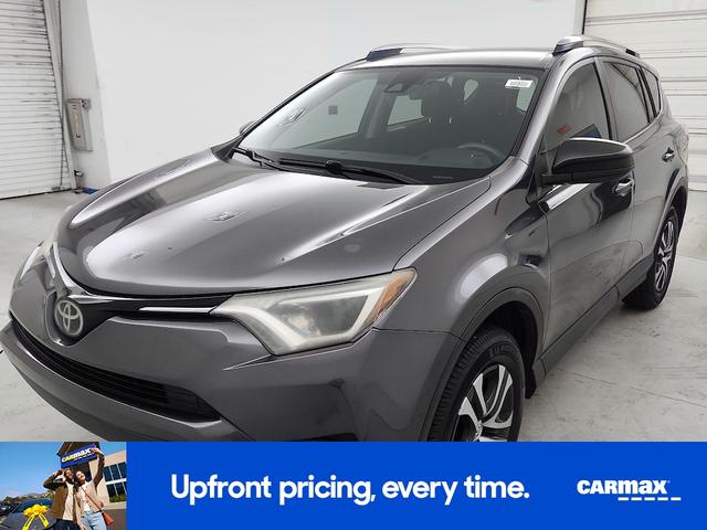 Photo of 2017 Gray Toyota RAV4