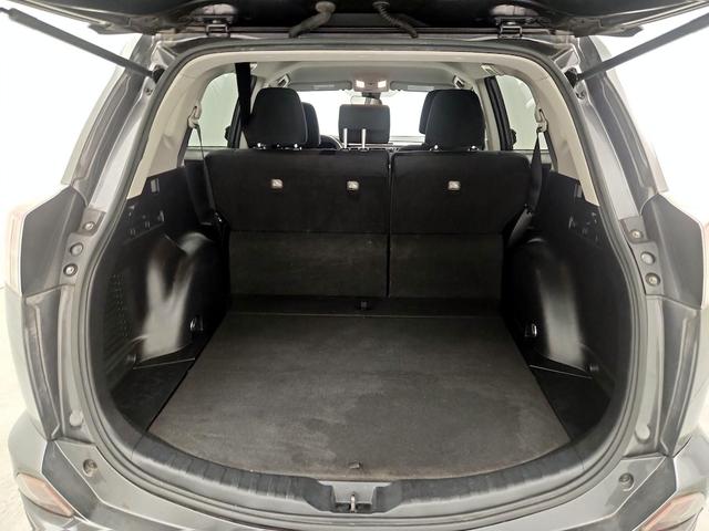 Photo of 2017 Gray Toyota RAV4