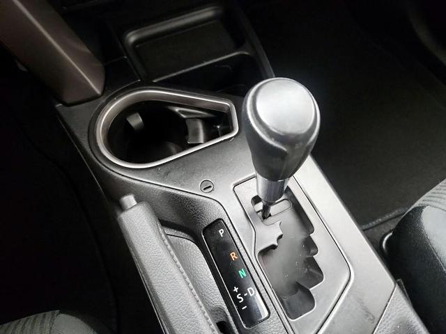 Photo of 2017 Gray Toyota RAV4