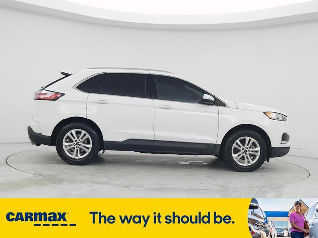 Photo of 2020 White Ford Edge