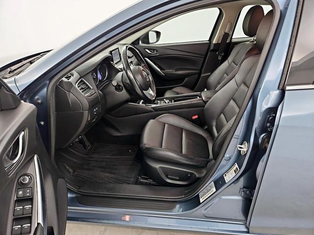 Photo of 2016 Blue Mazda Mazda6