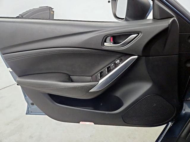 Photo of 2016 Blue Mazda Mazda6