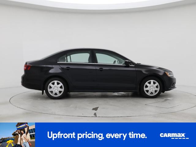 Photo of 2017 Black Volkswagen Jetta
