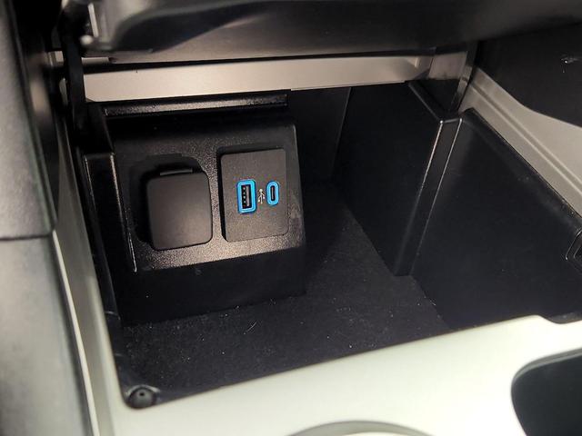 Photo of 2022 Gray Ford Explorer