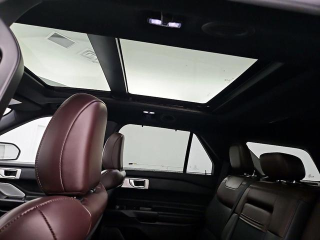 Photo of 2020 Blue Ford Explorer