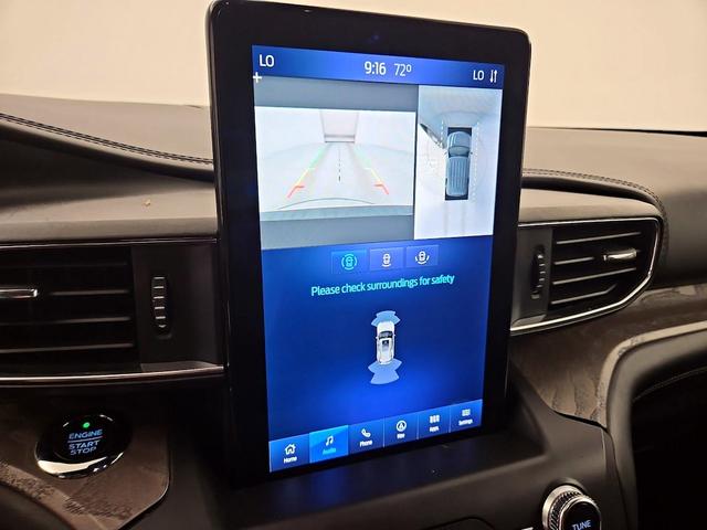 Photo of 2020 Blue Ford Explorer