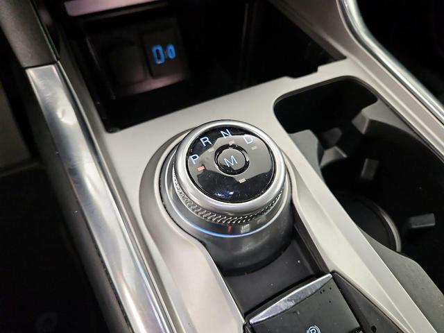 Photo of 2020 Blue Ford Explorer