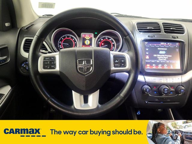 Photo of 2018 White Dodge Journey