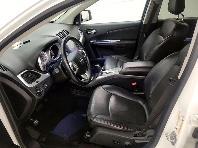 Photo of 2018 White Dodge Journey