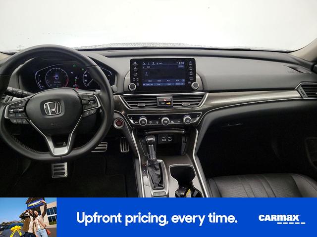 Photo of 2022 Gray Honda Accord