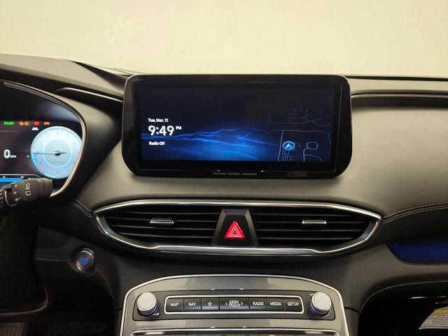 Photo of 2023 Black Hyundai SANTA FE