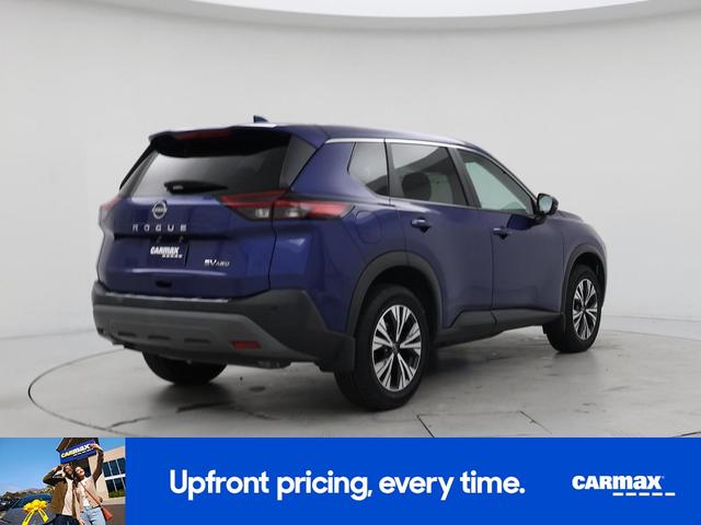 Photo of 2022 Blue Nissan Rogue