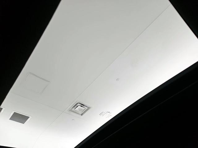 Photo of 2021 Gray Dodge Charger