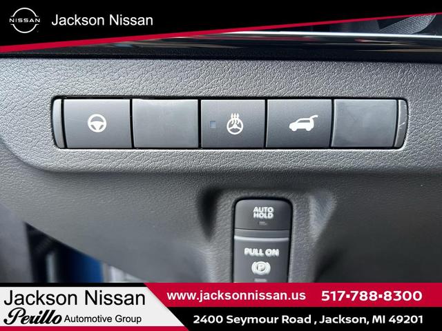 Photo of 2025 Aurora Blue Pearl Metallic/Super Black Nissan Murano