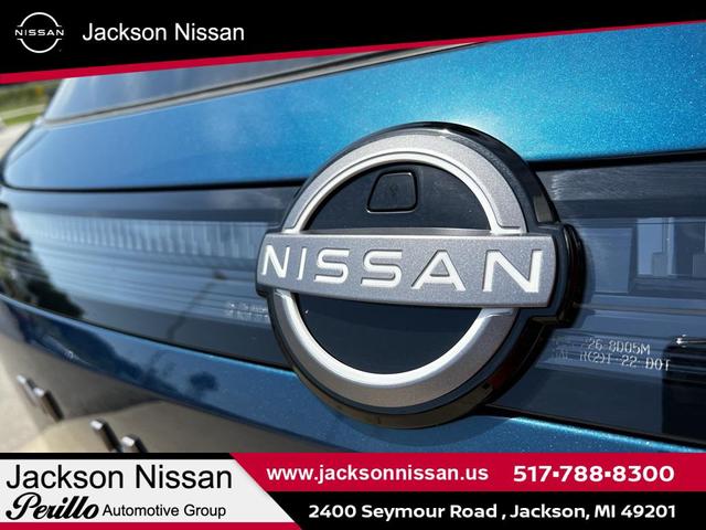 Photo of 2025 Aurora Blue Pearl Metallic/Super Black Nissan Murano