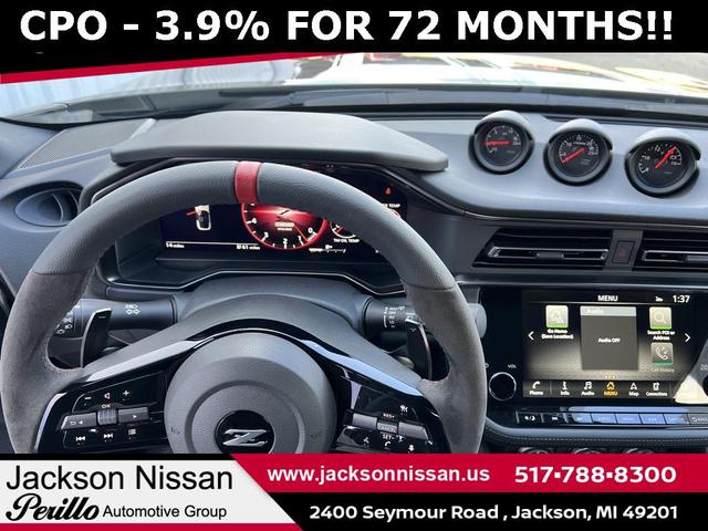 Photo of 2024 Black Diamond Pearl Nissan Z