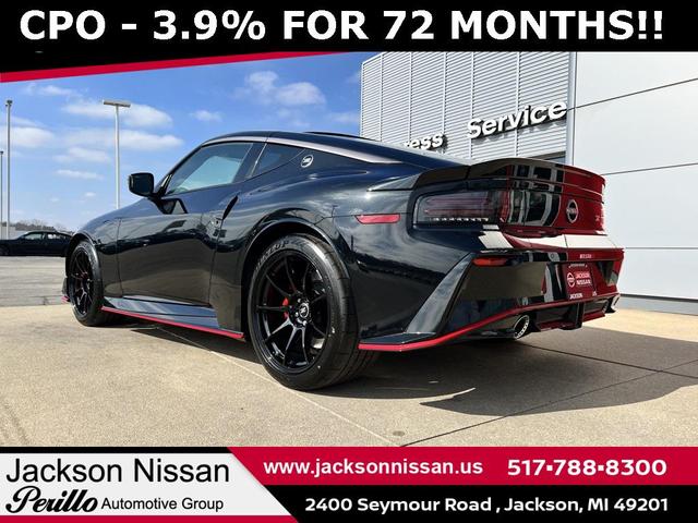 Photo of 2024 Black Diamond Pearl Nissan Z