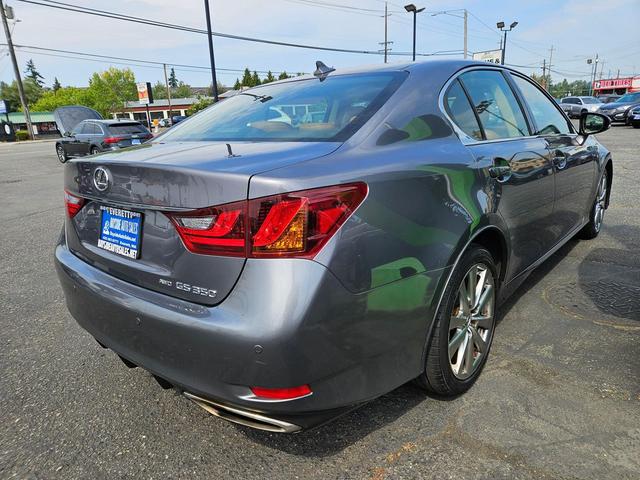Photo of 2013 Liquid Platinum Lexus GS 350
