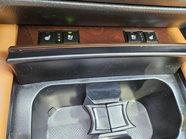 Photo of 2013 Liquid Platinum Lexus GS 350