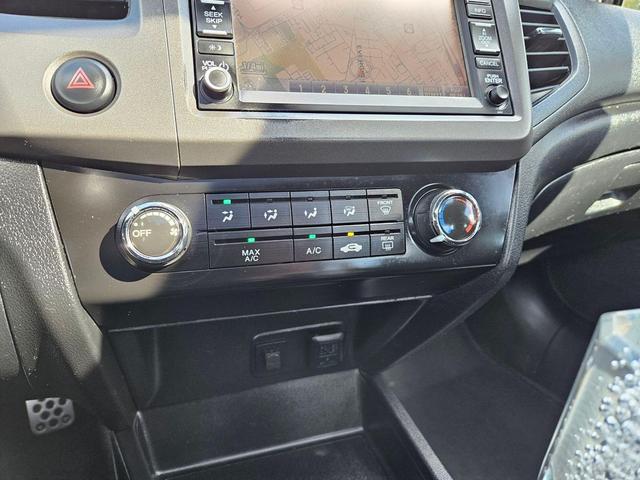 Photo of 2012 Crystal Black Pearl Honda Civic