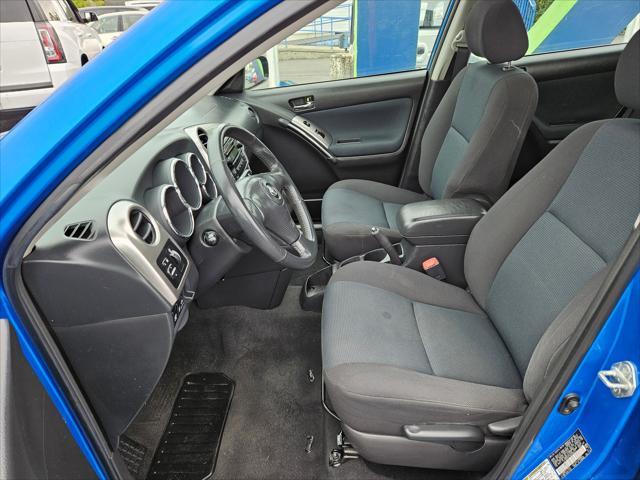Photo of 2008 Indigo Ink Pearl Toyota Matrix