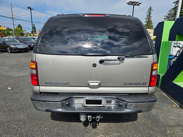 Photo of 2002 Redfire Metallic Chevrolet Suburban