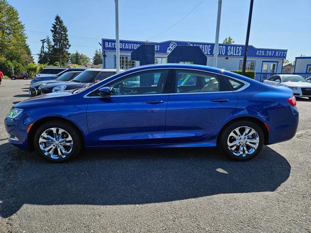 Photo of 2016 Vivid Blue Pearlcoat Chrysler 200